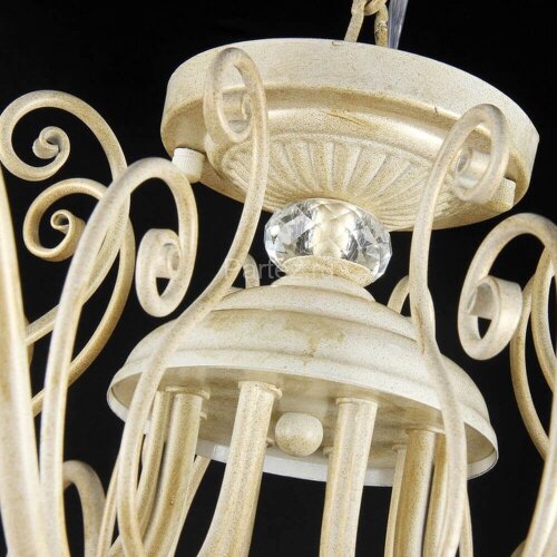 Подвесная люстра Maytoni ARM420-08-R