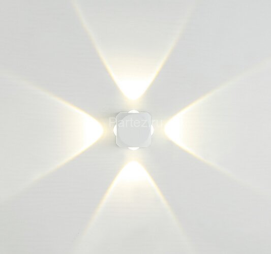 Настенный светильник Imex IL.0014.0016-4 WH