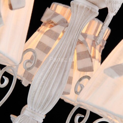 Подвесная люстра Maytoni ARM013-05-W