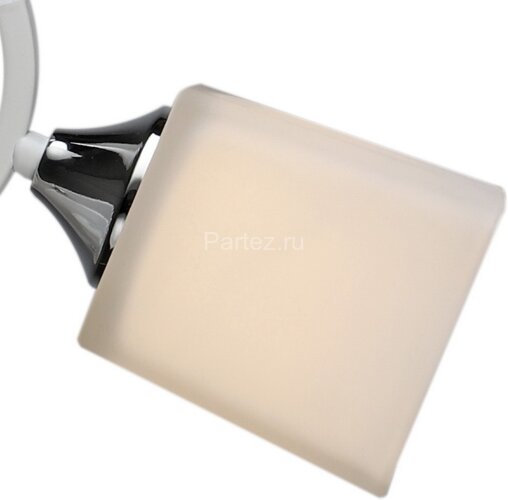 Бра Reluce 04483-0.2-01 WT+CH