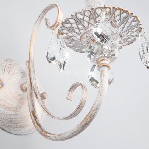 Бра Eurosvet 3305/1 белый с золотом