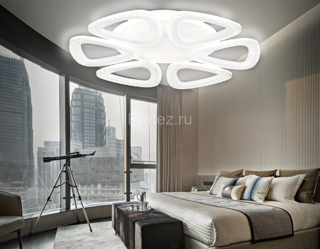 Потолочная люстра Ambrella FA4518