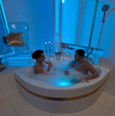 Ванна акриловая Ravak NEW DAY 150x150 белая