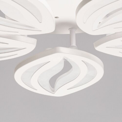 Потолочная люстра DeMarkt 424018405