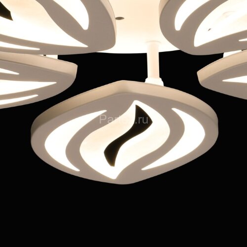 Потолочная люстра DeMarkt 424018405