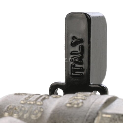 Кран шаровой полнопроходной угловой с американкой 1/2 Stout