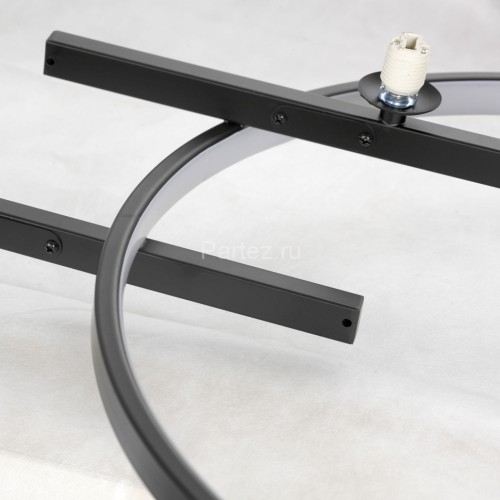 Потолочная люстра Lussole LSP-7073