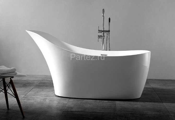 Акриловая ванна ABBER AB9245