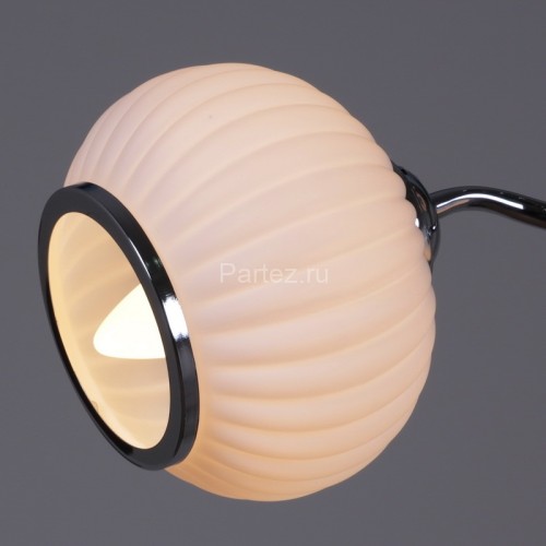 Потолочная люстра Reluce 30753-0.3-02